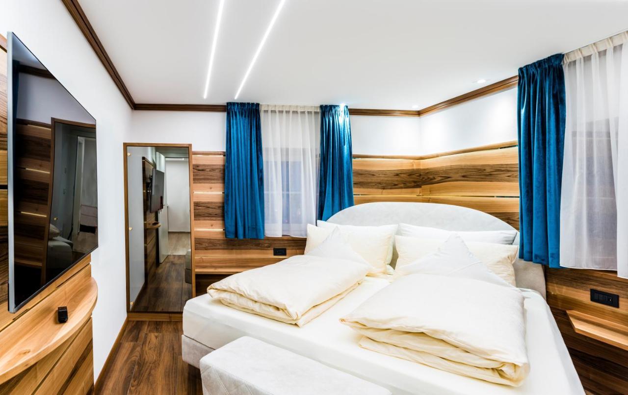 Apartments Villa Venezia Luxury Ortisei Extérieur photo